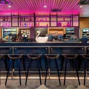 Moxy Stratford **** Λονδίνο